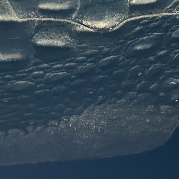 Borse in Pelle Blue Croc-Embossed Suede & Leather Bag Approx. 12” x 10” x 4” NWT - Picture 14 of 15